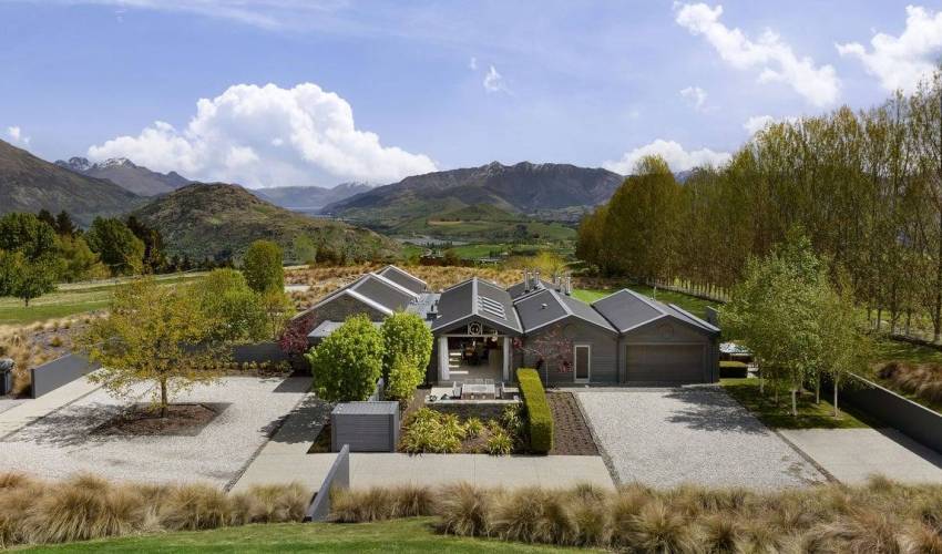 Villa 6246 in New Zealand Main Image